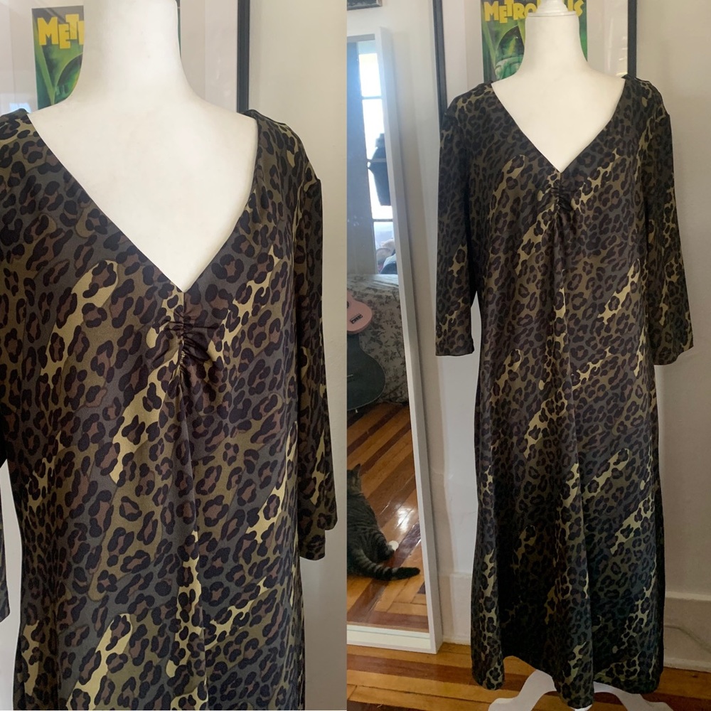 Vintage 90’s Newport News Cheetah Long Sleeved Maxi Dress | Size 20